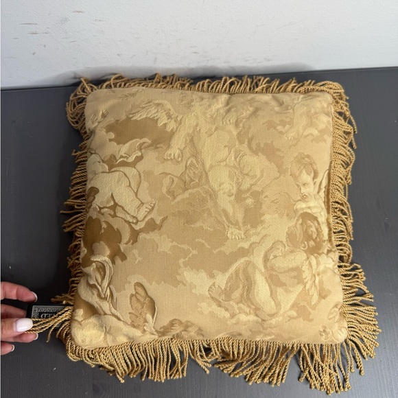 Vintage Reed Champagne Gold Cherubs Angels Decorative Damask Throw Pillows (2) - Picture 2 of 8